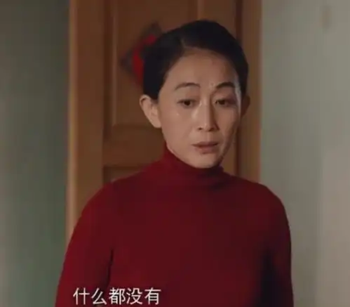 演了王凯的妈妈,又演朱一龙的妈妈,差点没认出来这是同一个人