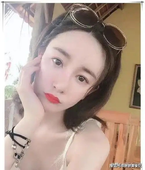 夏家三千金9年演员变化,戚薇整容,唐嫣待产,她美到不敢认