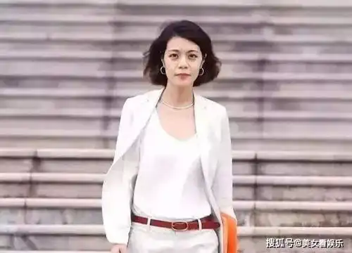 三位最牛中国女博士,读书好工作成绩佳,上40岁还依旧单身
