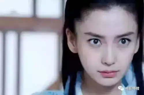 她是演艺圈里第一个全剧靠抠图出镜的女主,不过却没人骂她不敬业
