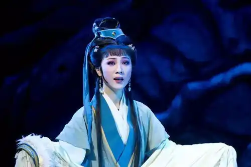 视频︱惟愿君心似我心越剧甄嬛