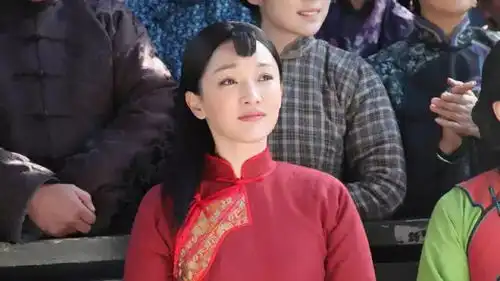 为爱几度撕网友,章子怡对汪峰的迷恋太惊人了吧...