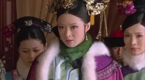 甄嬛传华妃果然够拽,大难临头还要和皇后吵架,果然是个暴脾气
