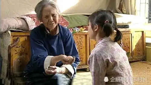 鲁园去世暖春中小花奶奶也走了,爷爷日前刚刚去世,小花发文悼念