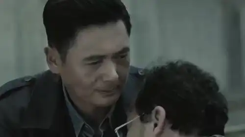 无双鑫叔因破坏行规被画家枪杀,引起李问极度不满
