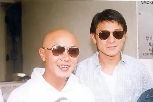 张卫健多年再谈恩人刘德华,我想到吴孟达跟周润发借不到钱的往事
