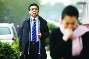 于谦跟马未都一起当老师,文玩界大咖原来都是戏骨
