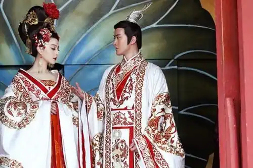 武则天选继承人,对儿子侄儿都不满意,其实有最合适的人,她漏了
