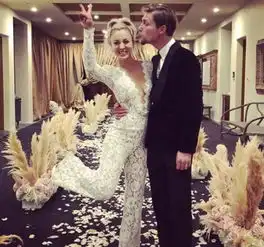 生活大爆炸主演佩妮结婚嫁亿万富豪之子