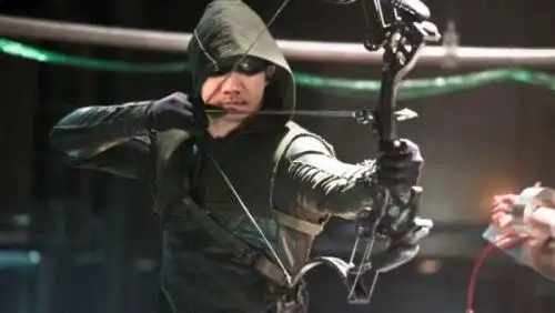 求大神把他p成超级英雄