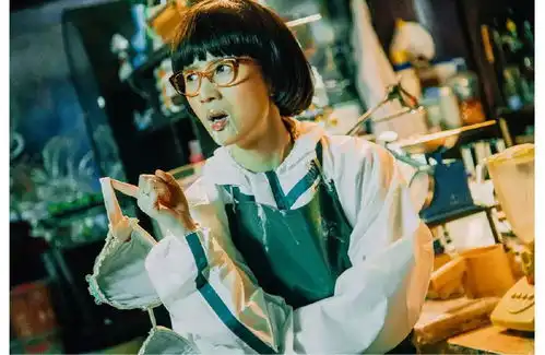 演过百种人格真去拍戏也懵papi酱我是为了开心,仅此而已

