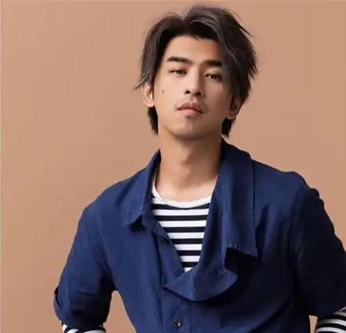 陈柏霖版暖男穿搭手册,你也可以是那个百年一遇的李大仁