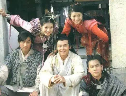 仙剑奇侠传1十五年前经典,回顾当年剧照,那时的他们嫩出水
