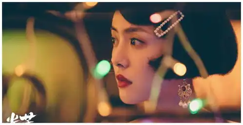 光芒首发剧照张新成干练精明,女主是90后高颜值小花