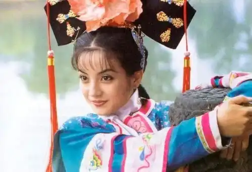 小燕子赵薇,离开我们23年了