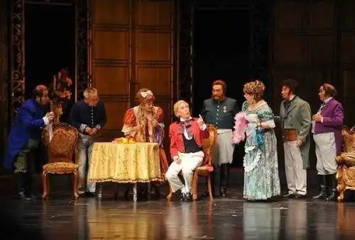 青春的苏醒一百余年前的德国舞台剧,关于青春,却遭到禁演