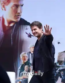 组图阿汤哥在韩国学会两种比心卖力宣传碟中谍6