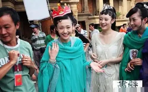 被赞美像发光的小仙女,郑爽留言打卡手下留情,感谢关照