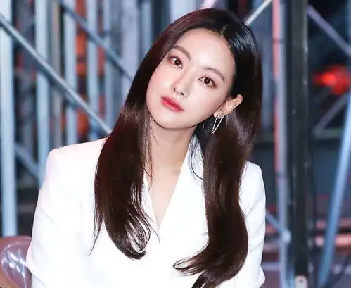 cp粉要哭晕了玄彬孙艺珍各有恋人,玄彬现女友是圈内女演员
