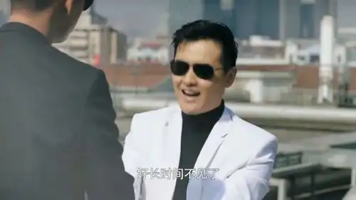 武校痞子学生跟踪招生警官想当特警