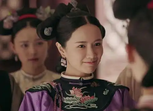 富察皇后去世之后,乾隆最宠爱的不是令妃也不是香妃,而是她
