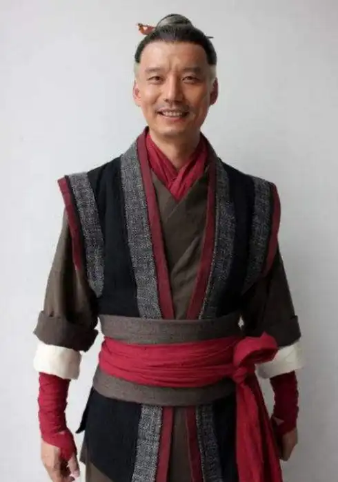 郭晓东老婆程莉莎和杨蓉是同学扒扒上戏97班明星之生存现状