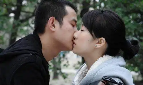 蜗居年少爱慕宋思明,幡然醒悟已是不惑年