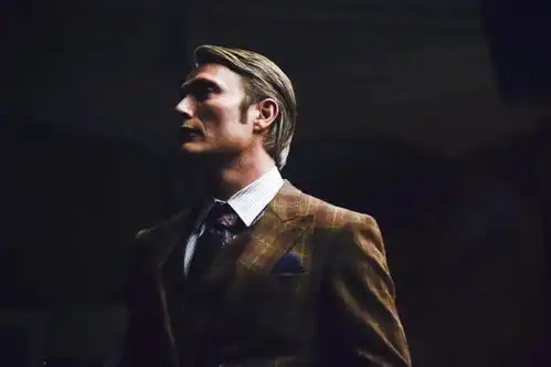 这邪魅男神,连堕落都那么性感