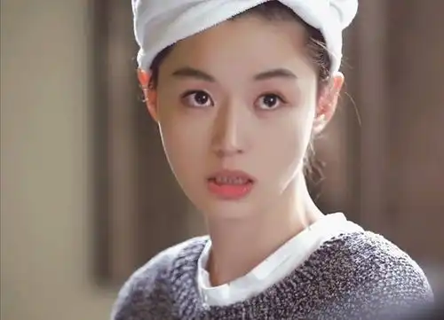 很少吃水果,天天吃泡面,为什么韩国女生的皮肤还能这么好
