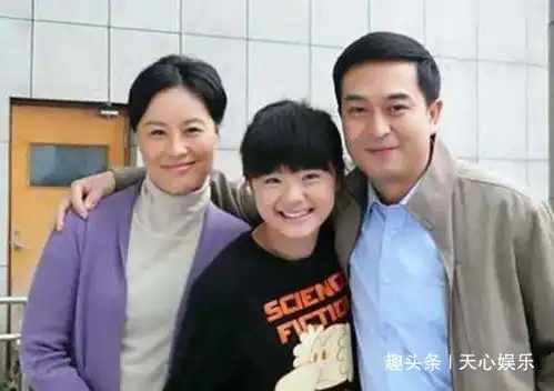 张嘉译的6个女儿,前5个都成一线演员,唯独她渐渐被遗忘

