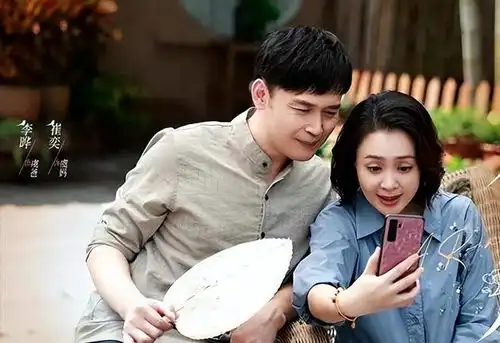 好家伙,南来北往藏着一对相爱24年的真夫妻,铁粉都没发现
