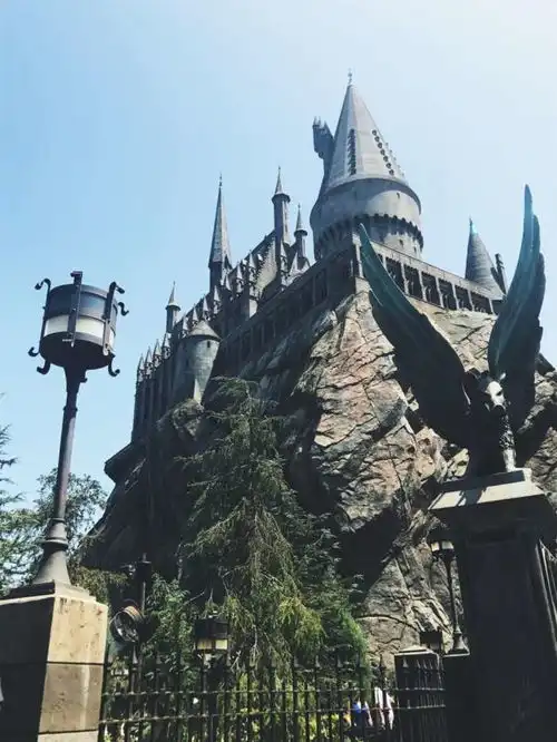 洛杉矶哈利波特主题公园,空气里都充满了魔法的味道
