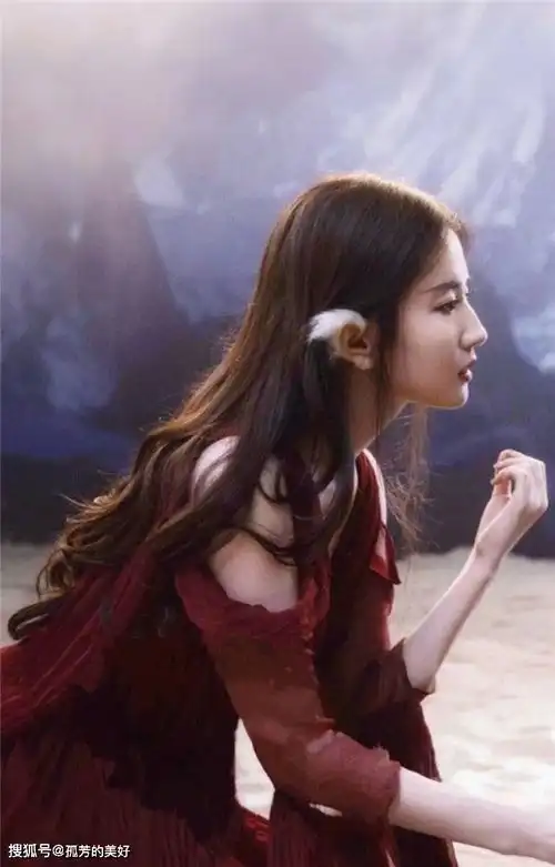 穿衣怕显胖的女生,建议春天买这3款裙子,时髦显瘦赚足回头率