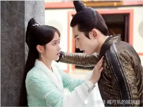 长发出镜被嫌邋遢,山河令播出后却被叫老婆,评论区都欠张哲瀚一次道歉