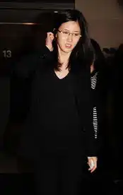 李英爱等韩星灵堂悼念郑尚宫吕运计
