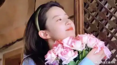 刘亦菲追求自我,像玫瑰一样生长
