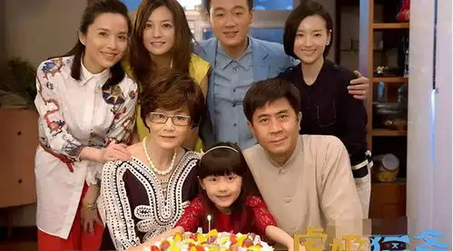 因长得太好看,被全网禁止整容的赵薇女儿,长大后美得认不出