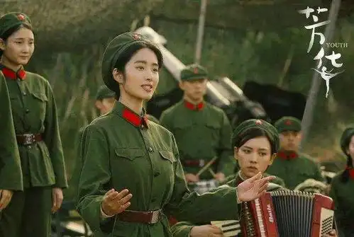 芳华三周年,冯女郎的多面人生新时代女性,只取悦自己
