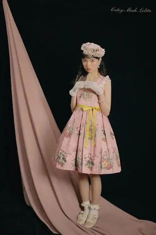 lolita每日情报2020.01.22
