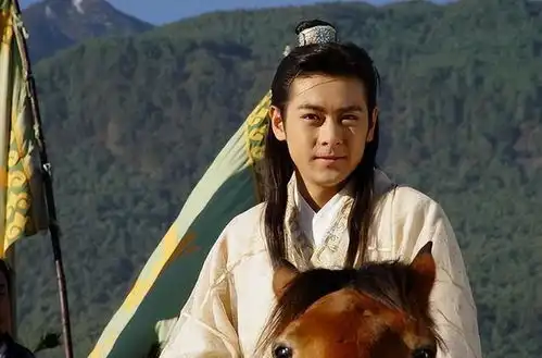 历史上的段誉,是大理国皇帝,娶王语嫣为皇后,最后出家为僧
