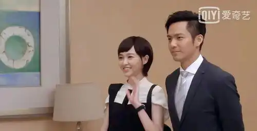 再看何以笙箫默,顿悟为何应晖宁愿失了风度,也要报复佟心樱

