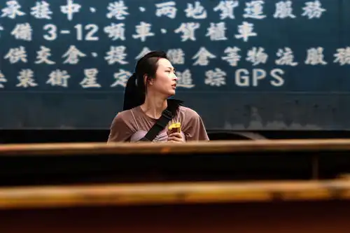 蓝百合官方剧照