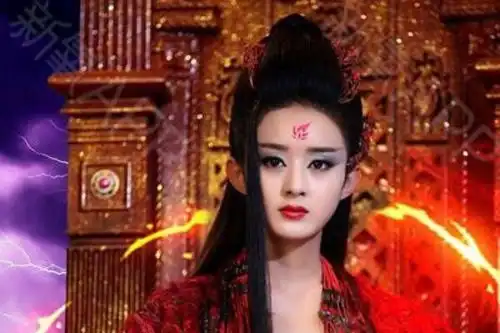 最难捧的女演员,当过三十次女主,你就是块烂泥也该红了