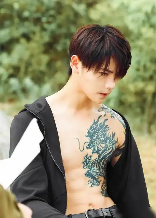 肖宇梁失联,成毅景甜不再合作,喻言赚钱多