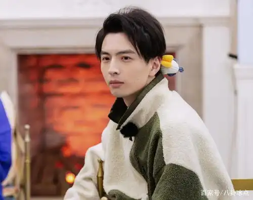 蒲熠星出息了明星大侦探第六季刚转正,又官宣新身份
