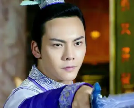 古剑奇谭开播五周年,杨幂离婚,李易峰陈伟霆马天宇仍单身
