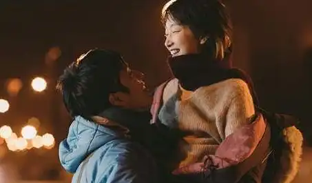 后来的我们看懂林见清方小晓爱情的遗憾,才算真的长大了
