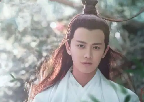 五个描写夕阳的千古名句,堪称神来之笔,一读便难以忘怀,很多人只知两个