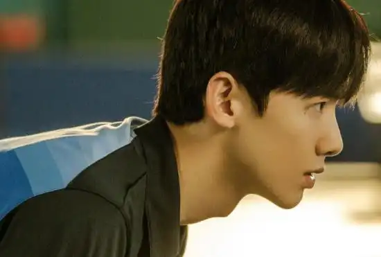 白敬亭新剧搭档许魏洲,两大男神的组合不但养眼还充满热血和青春