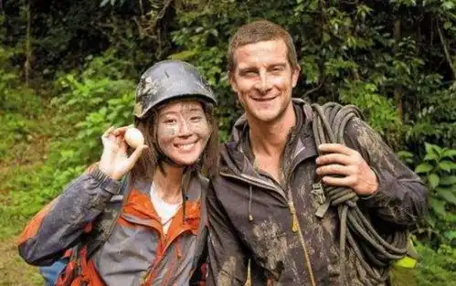 为什么贝爷再也不录荒野求生了了解他的经历后就明白了
